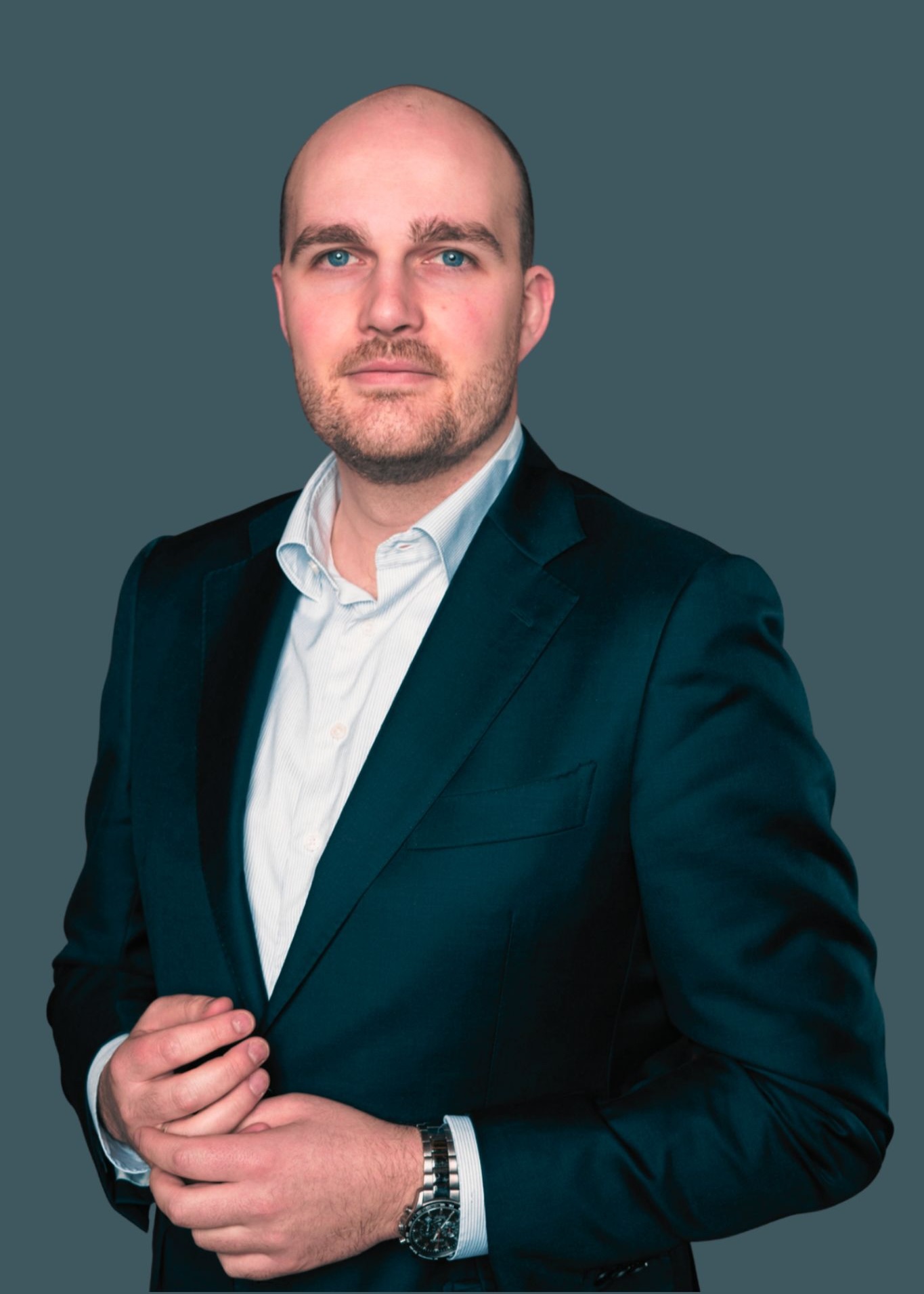 Simon Dabekaussen, Founder & Partner